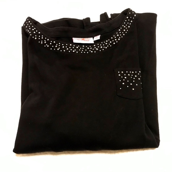 Quacker Factory Tops - QF black 3/4 sleeve shirt embellished with rhinestones (2X)